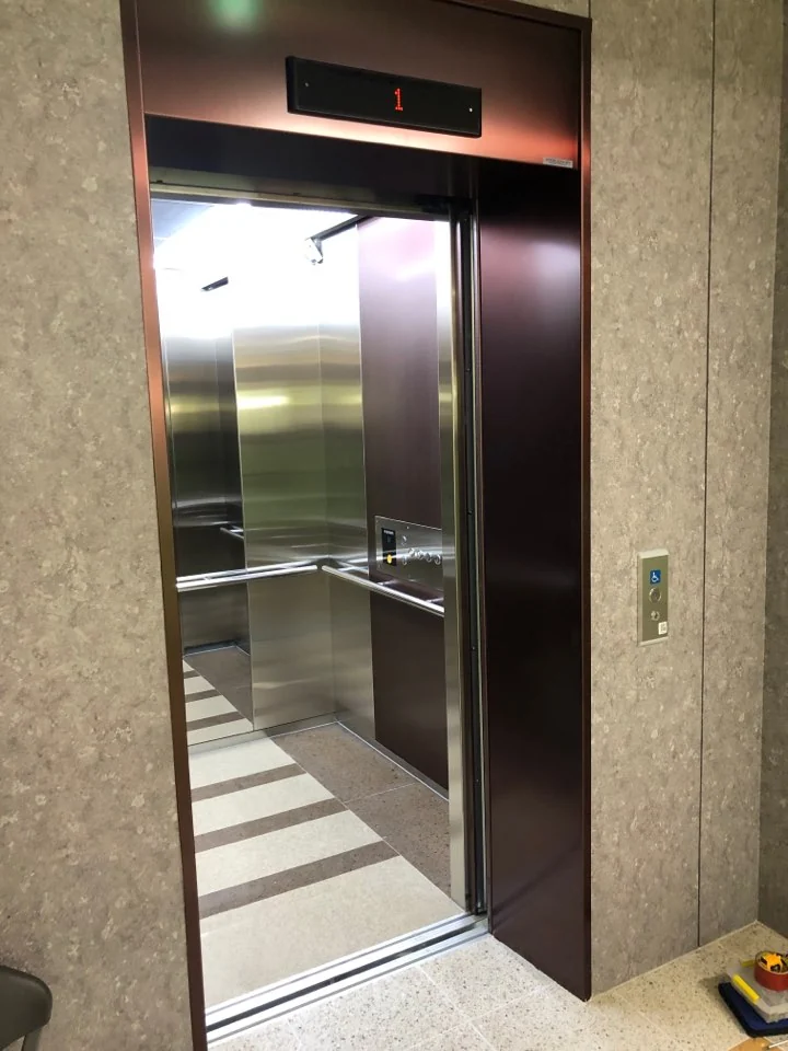 풍양초등학교 — 승강기 내부